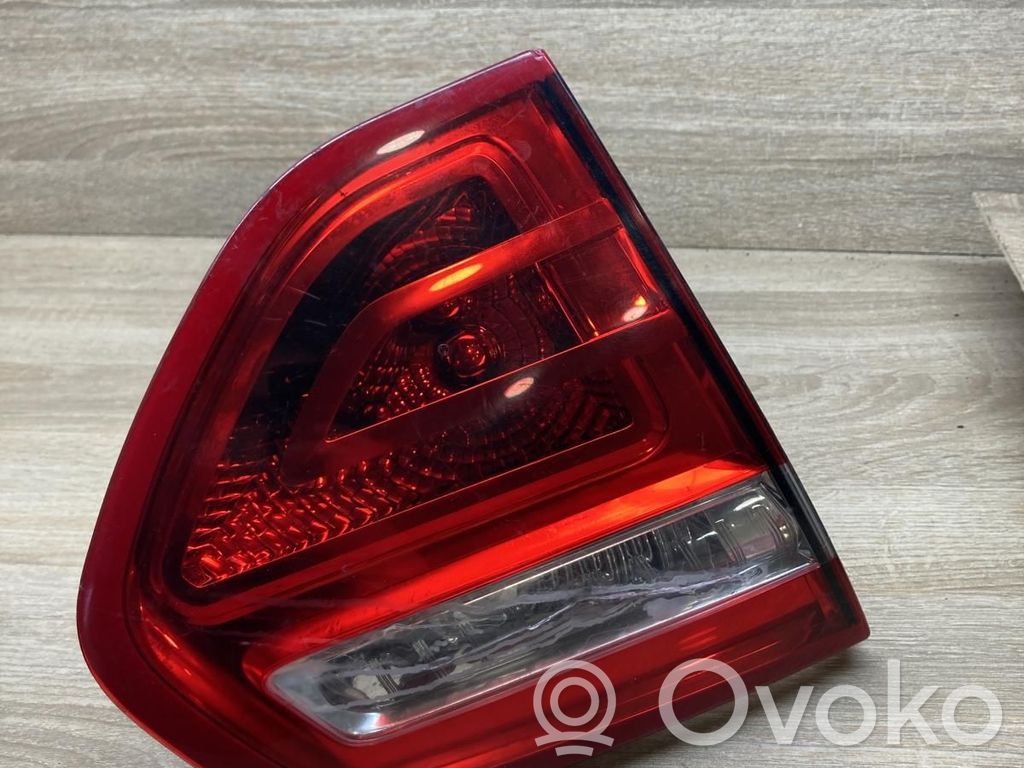 Citroen C4 I Picasso Takaluukun takavalot 