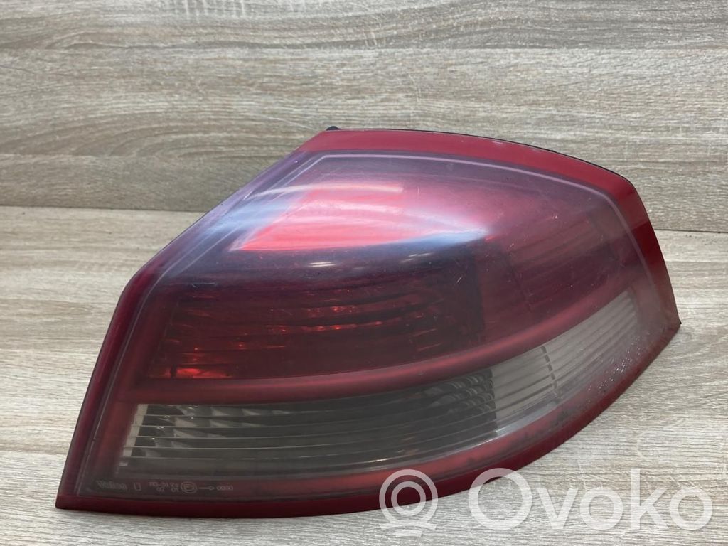Renault Vel Satis Lampă spate în caroserie 
