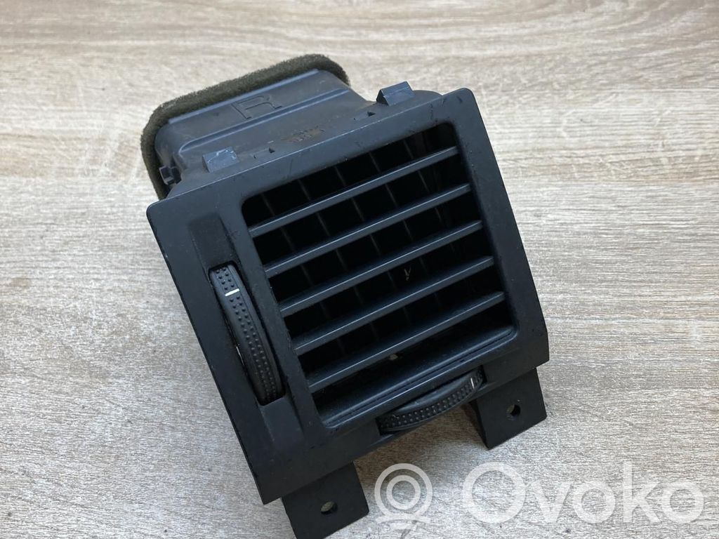 Opel Vectra C Grilă ventilație/ramă laterală bord 