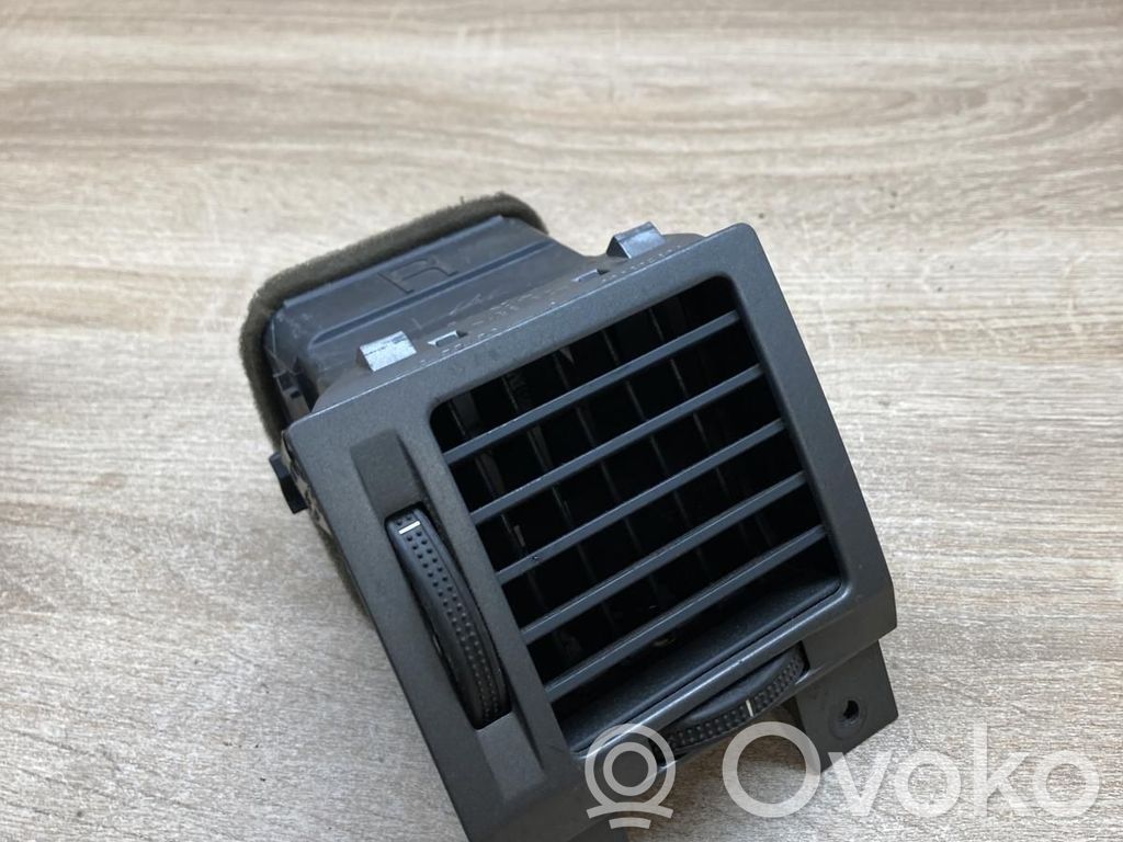 Opel Vectra C Grilă ventilație/ramă laterală bord 