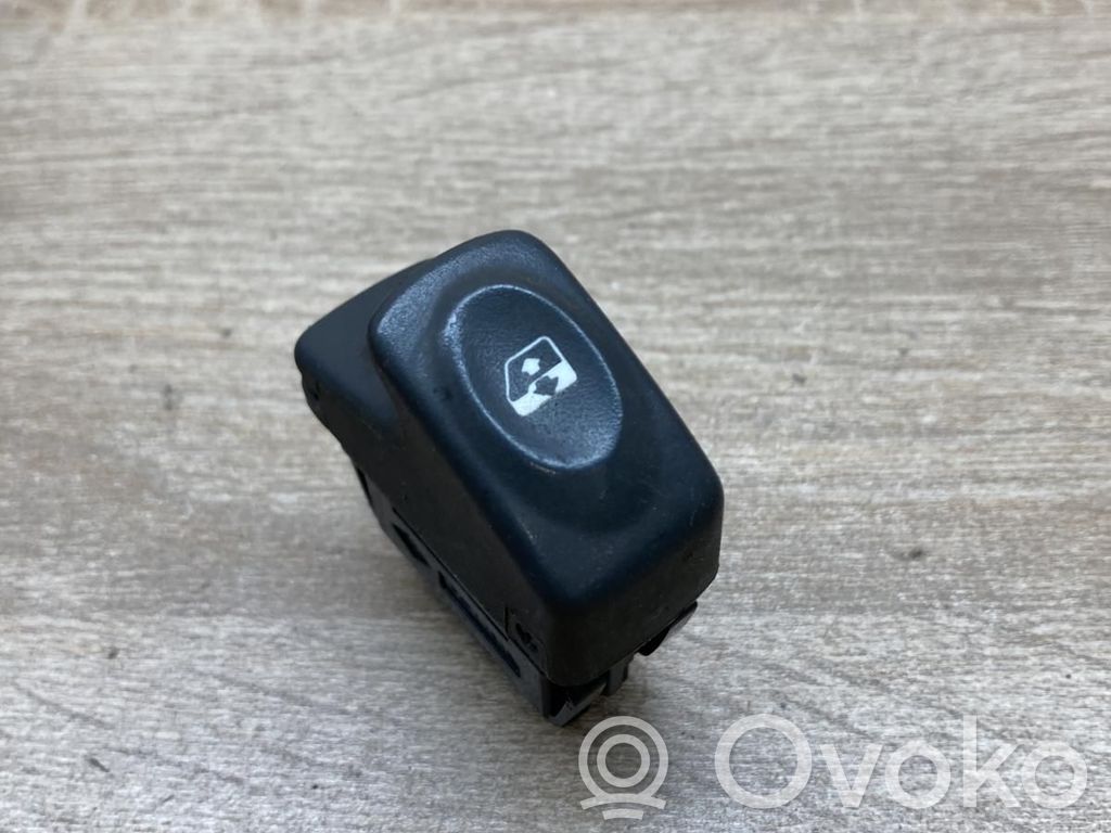 Renault Clio I Comutator comandă geamuri electrice 