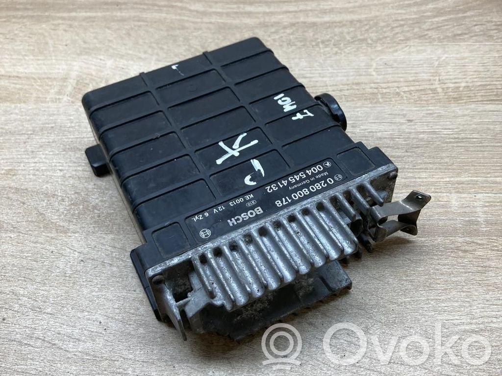 Mercedes-Benz E W124 Engine control unit/module ECU 