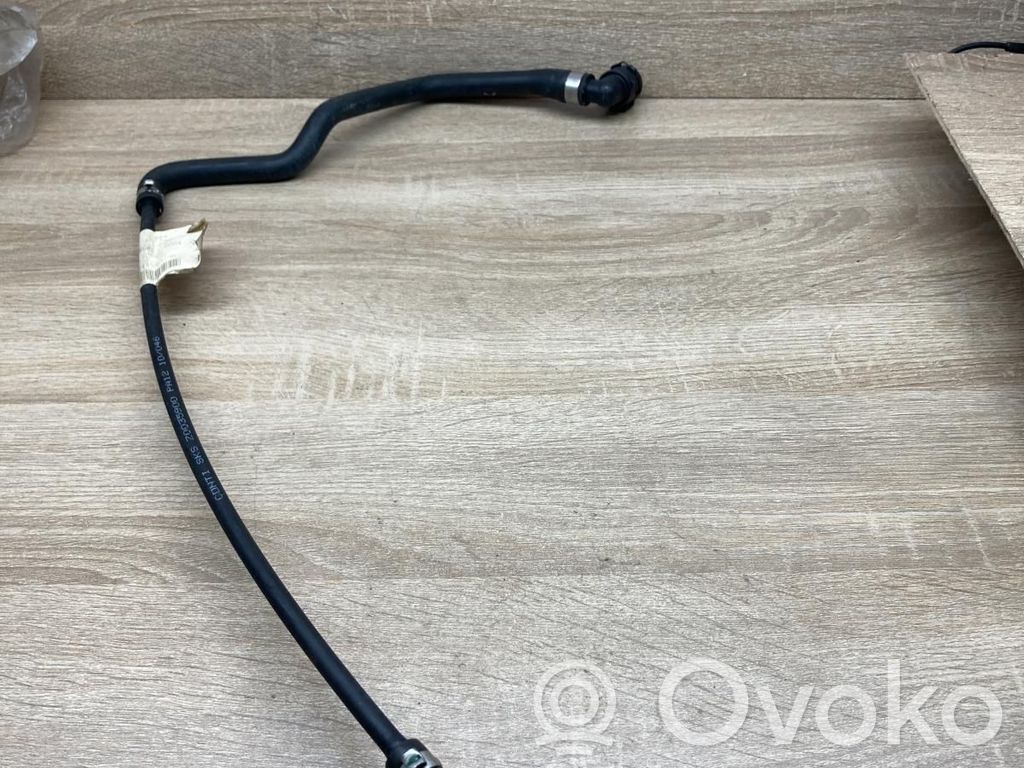BMW 5 E60 E61 Engine coolant pipe/hose 