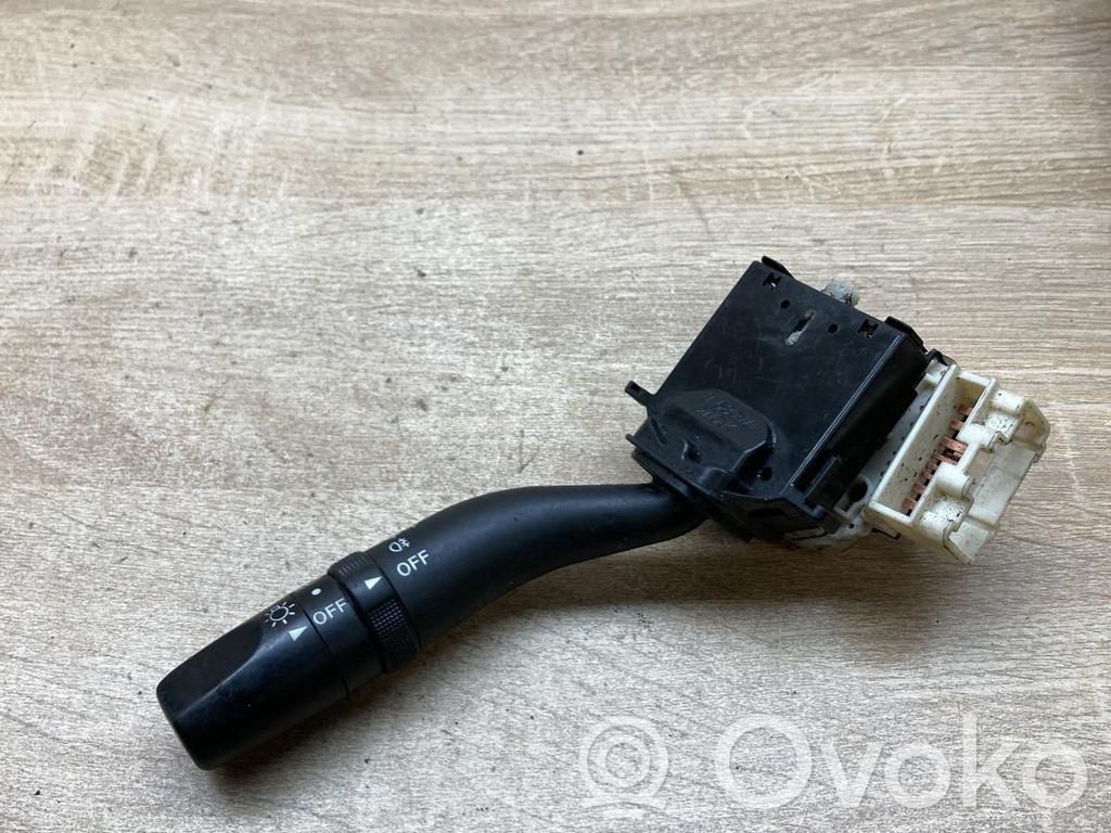 Commodo de clignotant   17A089B