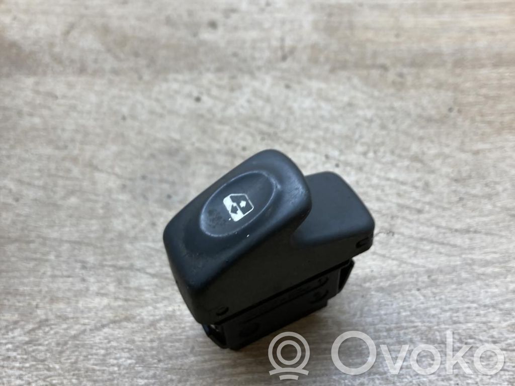 Renault Scenic I Comutator comandă geamuri electrice 