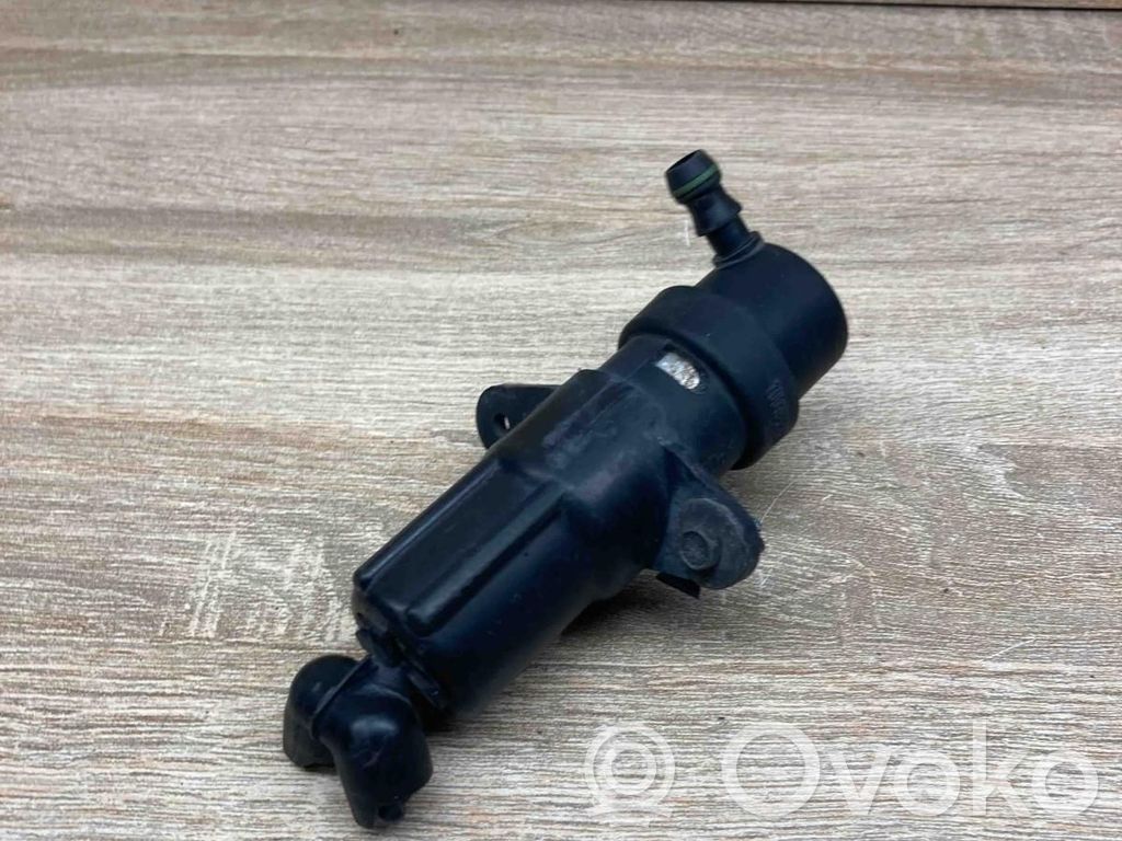 BMW 7 E65 E66 Ugello a spruzzo lavavetri per faro 