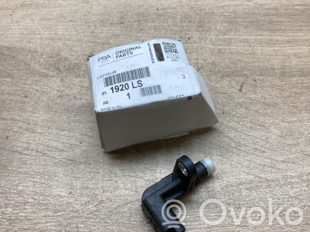 BMW 3 F30 F35 F31 Camshaft position sensor 