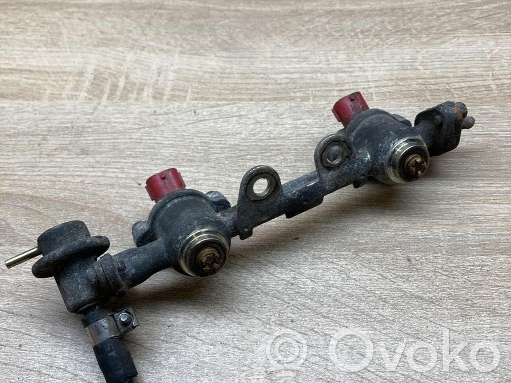 Subaru Legacy Polttoainepääputki 