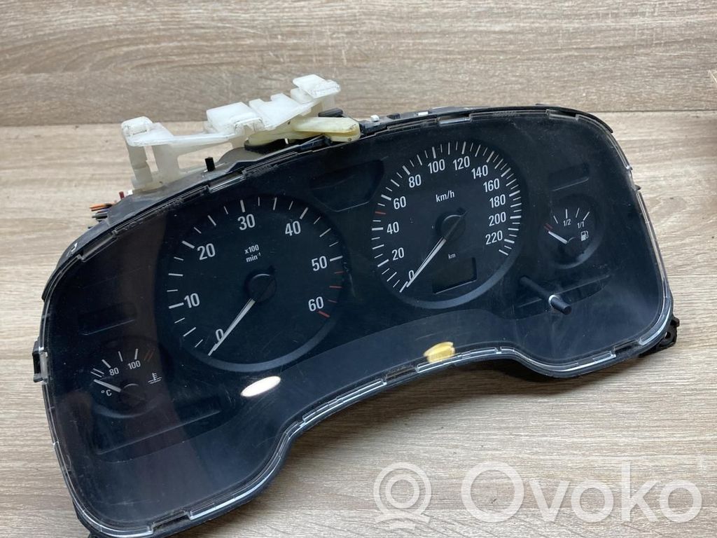 Opel Astra G Velocímetro (tablero de instrumentos) 