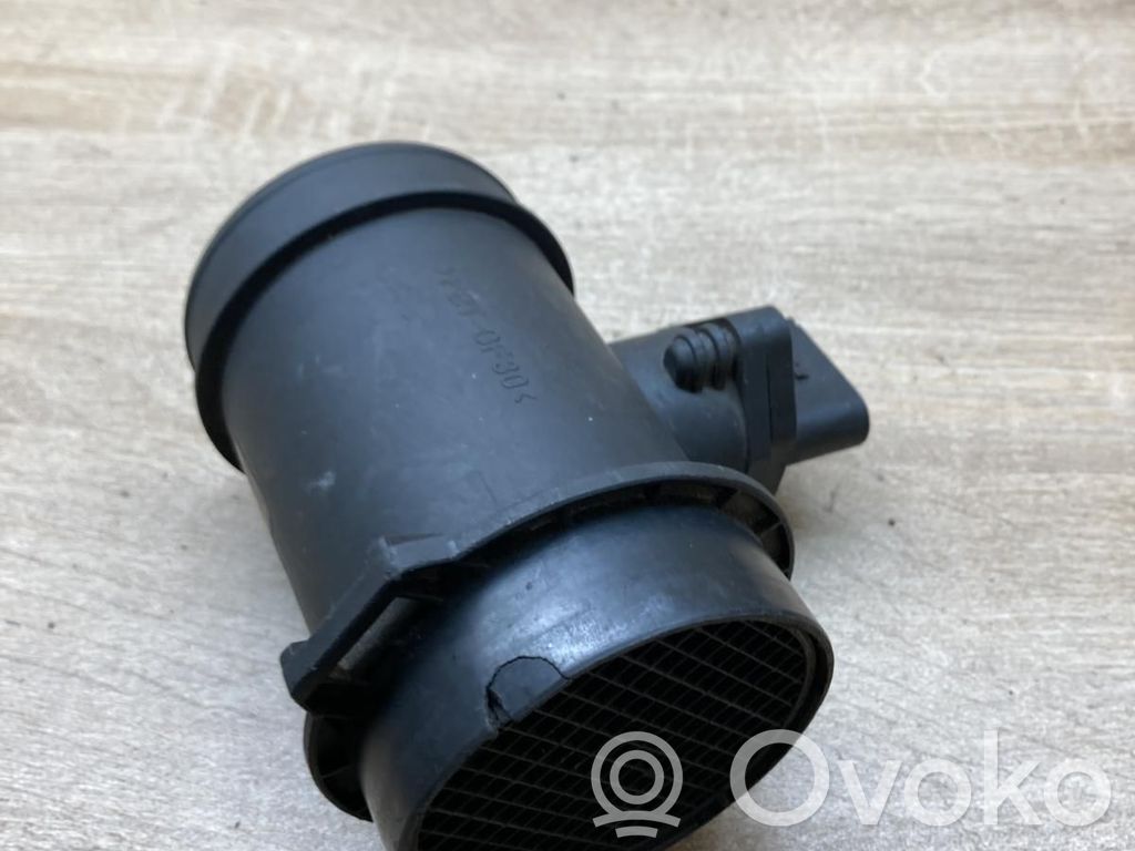 Audi A6 S6 C5 4B Ilmamassan virtausanturi 