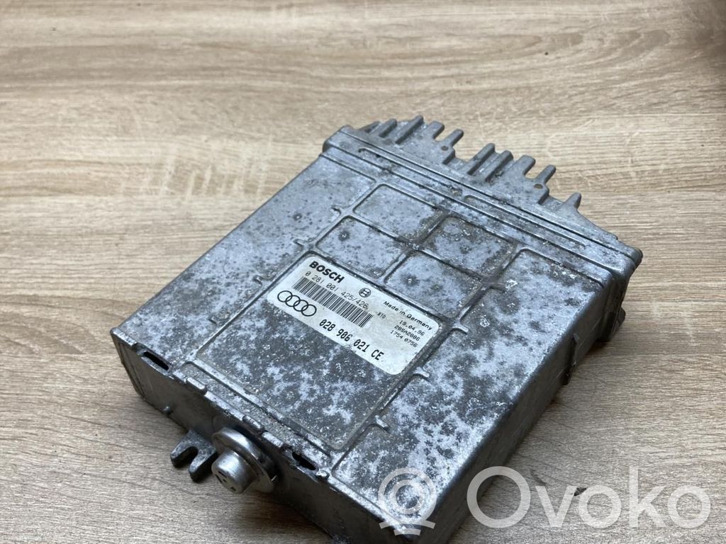 Engine control unit/module ECU   028906021CE,0281001425