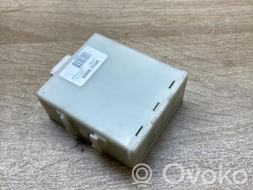 Toyota Yaris Unidad de control/módulo de alarma 