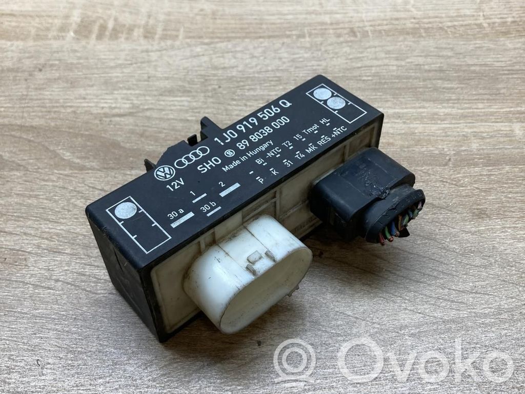 Volkswagen Golf IV Releu preîncălzire bujii incandescente 