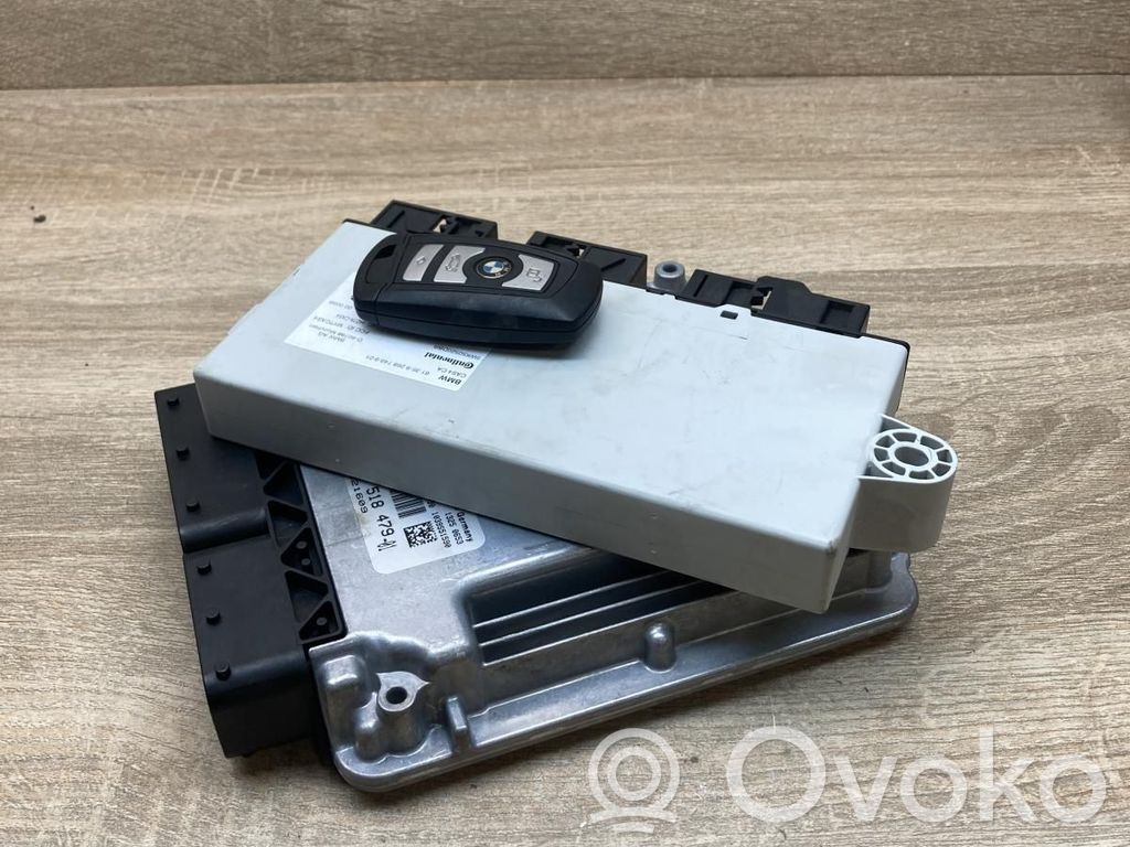 BMW 5 F10 F11 Kit centralina motore ECU e serratura 