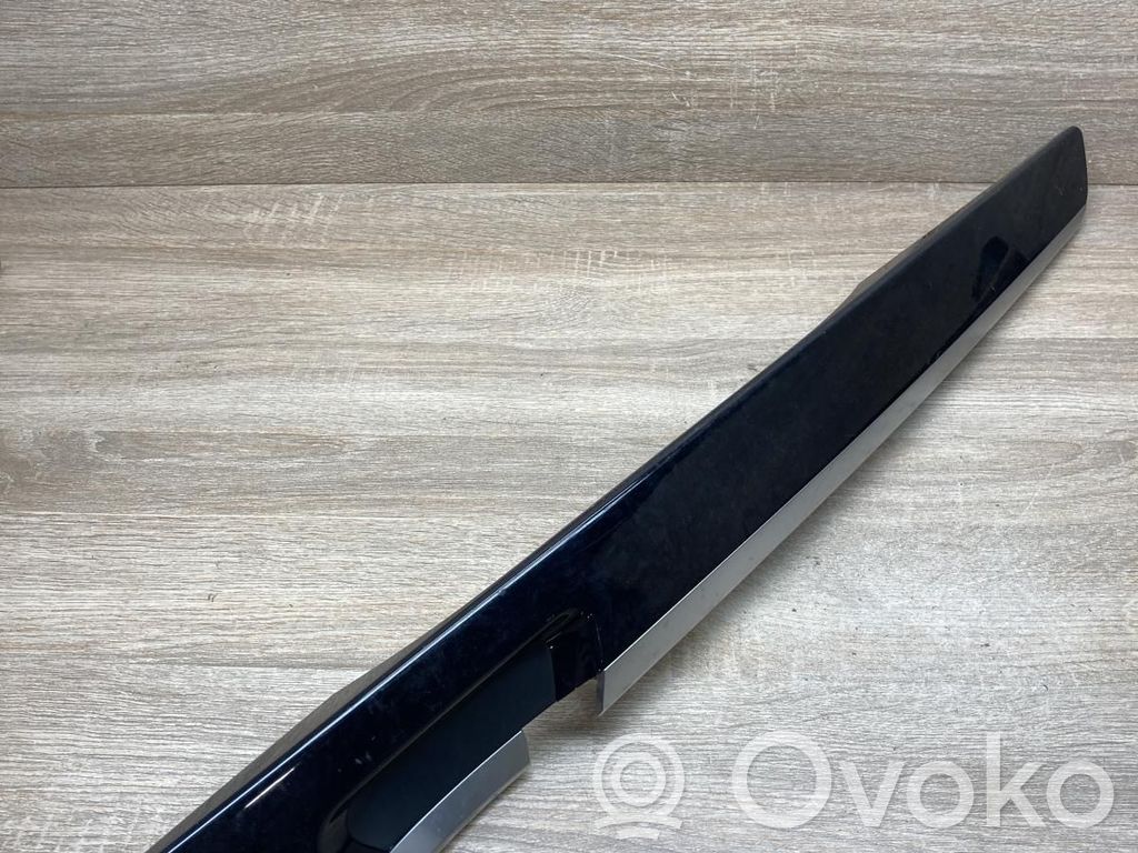 BMW 7 F01 F02 F03 F04 Inne elementy wykończeniowe drzwi tylnych 