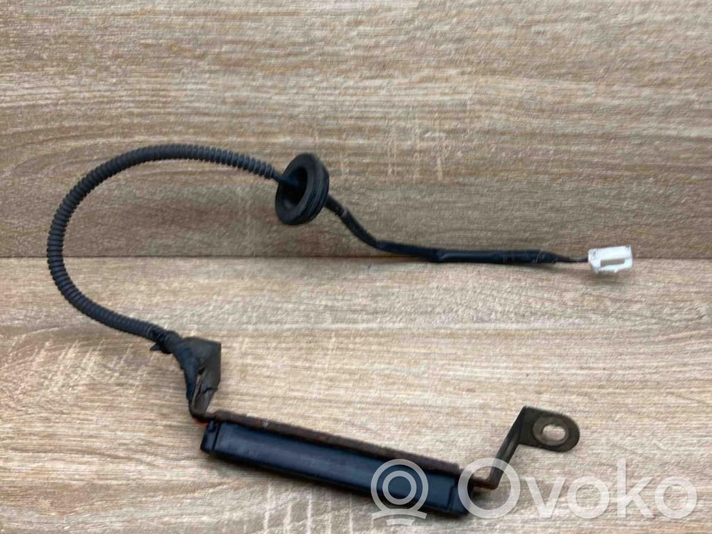 Toyota Prius (XW20) Antenna di sistema senza chiave