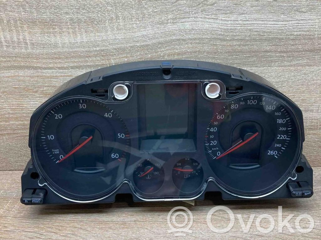 Volkswagen PASSAT B6 Tachimetro (quadro strumenti) 