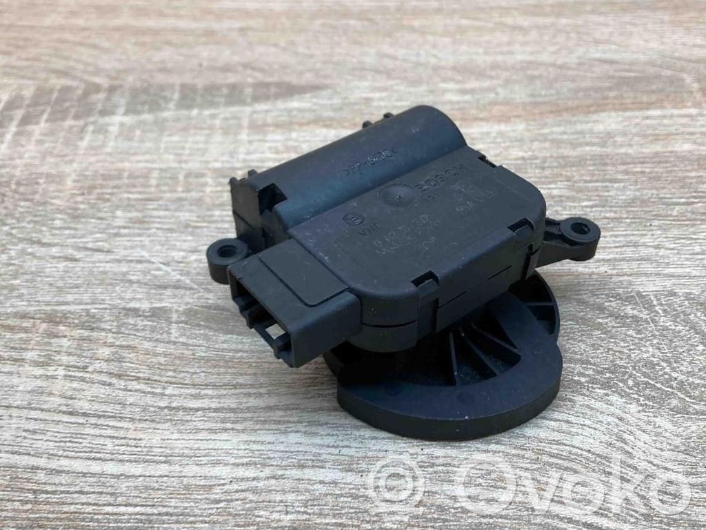 Audi A4 S4 B6 8E 8H Motorino attuatore aria