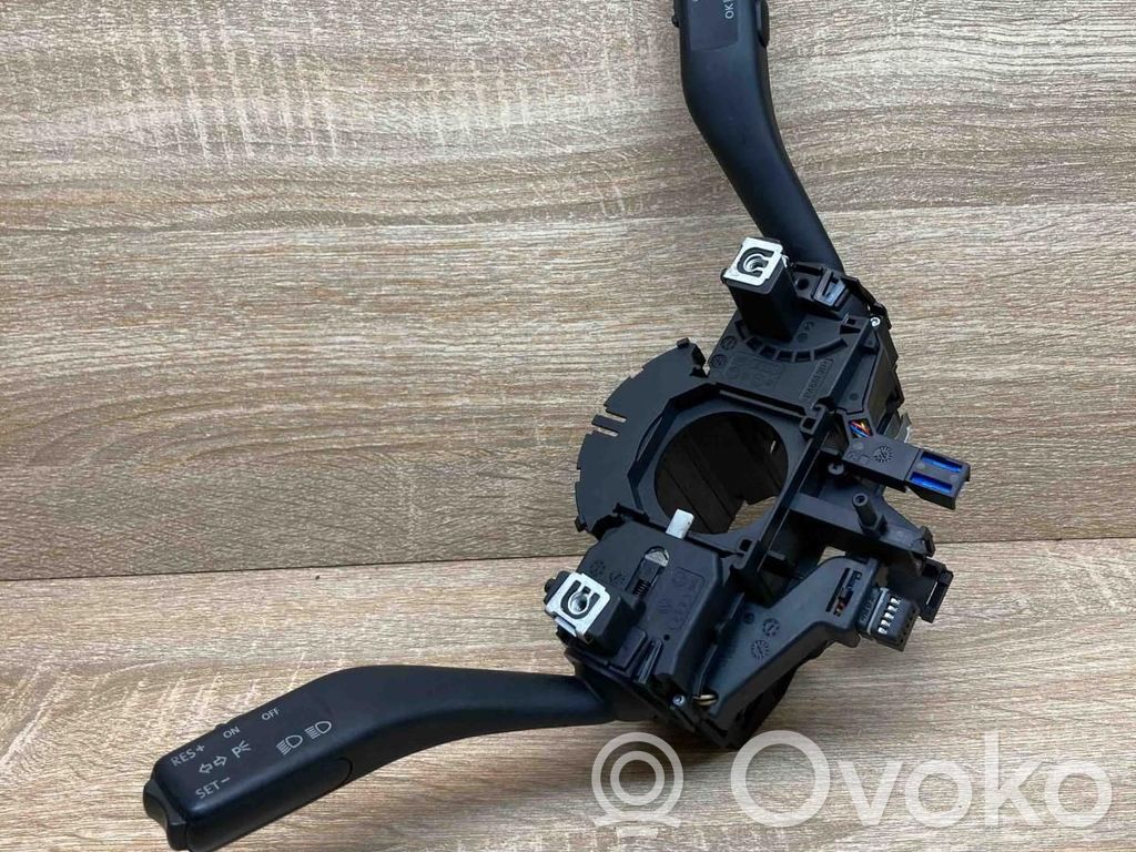 Volkswagen Touran I Bloc semnalizator și ștergător parbriz 