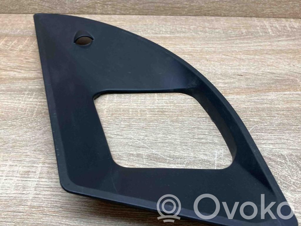 BMW 5 GT F07 Alte piese compartiment motor 