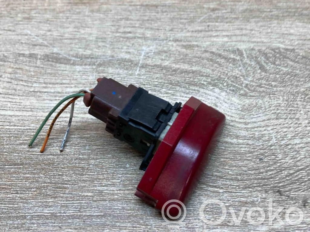 Botón interruptor de luz de peligro   96326950KR,WITHPLUG