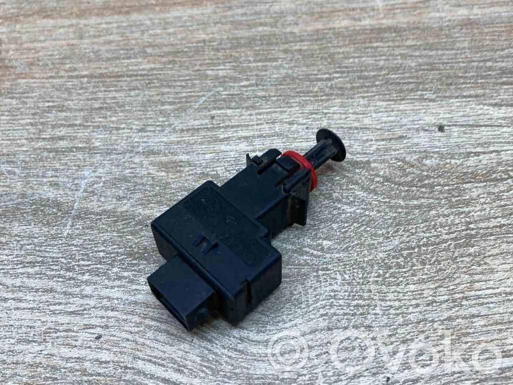 BMW 3 E30 Comutator senzor pedală frână 