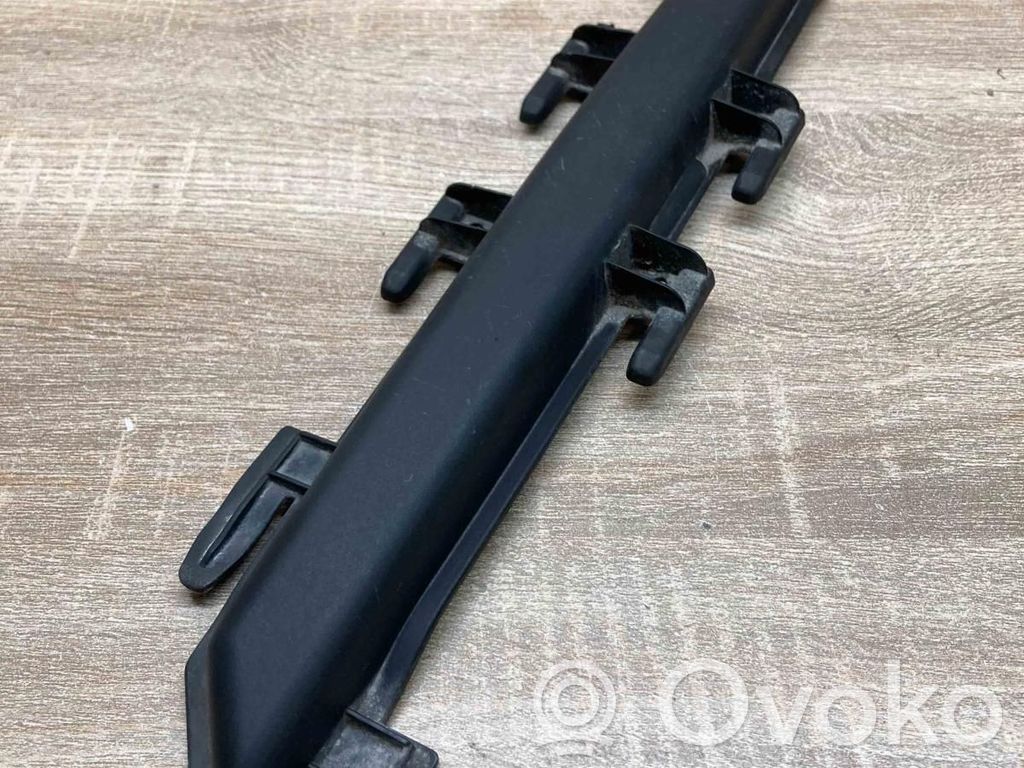 Oro mikrofiltro dangtelis   6935870