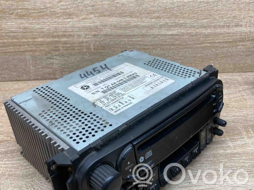 Chrysler Voyager Radio / CD/DVD atskaņotājs / navigācija 