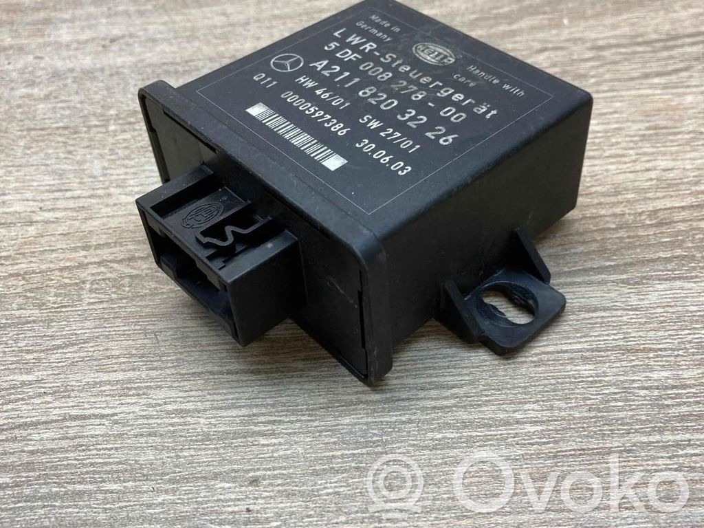 Module d'éclairage LCM   A2118203226,5DF008278