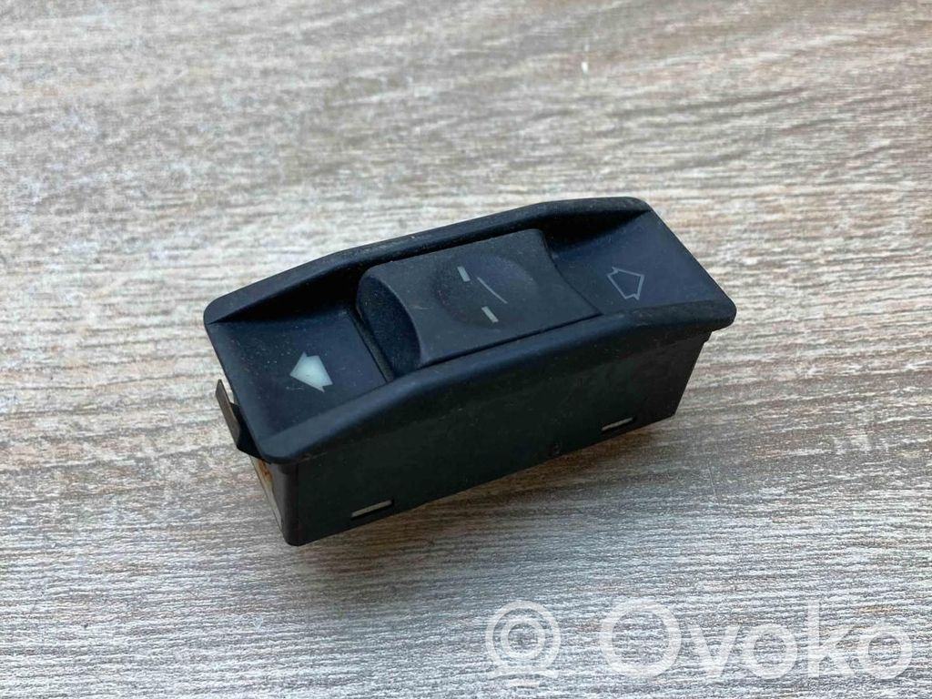 Interruptor del techo solar   1378862