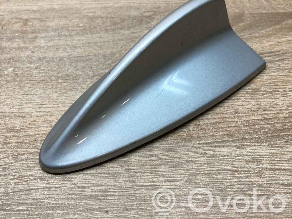 BMW 3 E90 E91 Kattoantennin (GPS) suoja 
