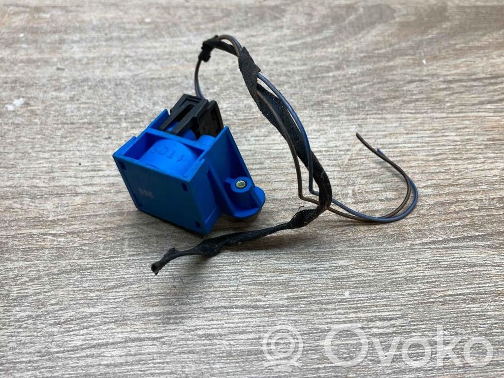 Airbagsensor Crashsensor Drucksensor   8350284
