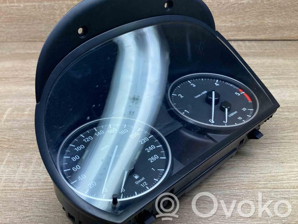 Speedometer (instrument cluster)   9166846,698006099