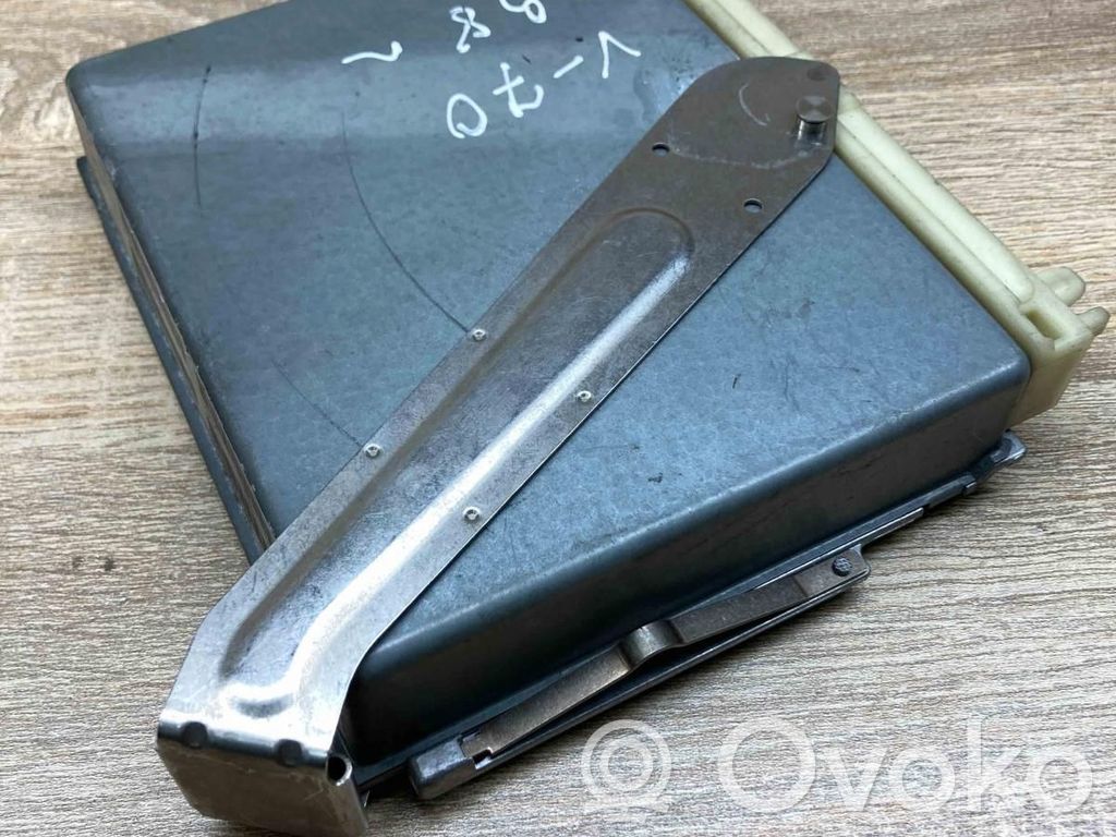 Volvo S70  V70  V70 XC Engine control unit/module ECU 