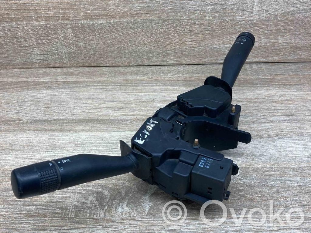 Ford Escort Commodo, commande essuie-glace/phare 