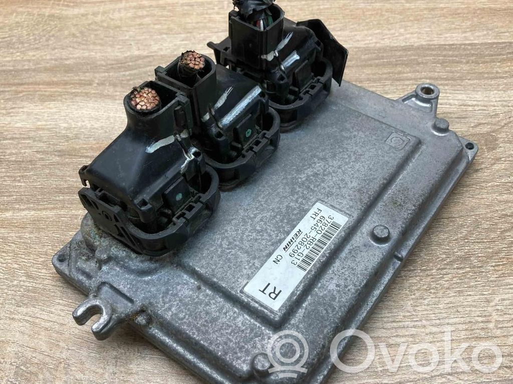 Komputer / Sterownik ECU silnika   37820RB2G13,6645208299,WITHPLUG