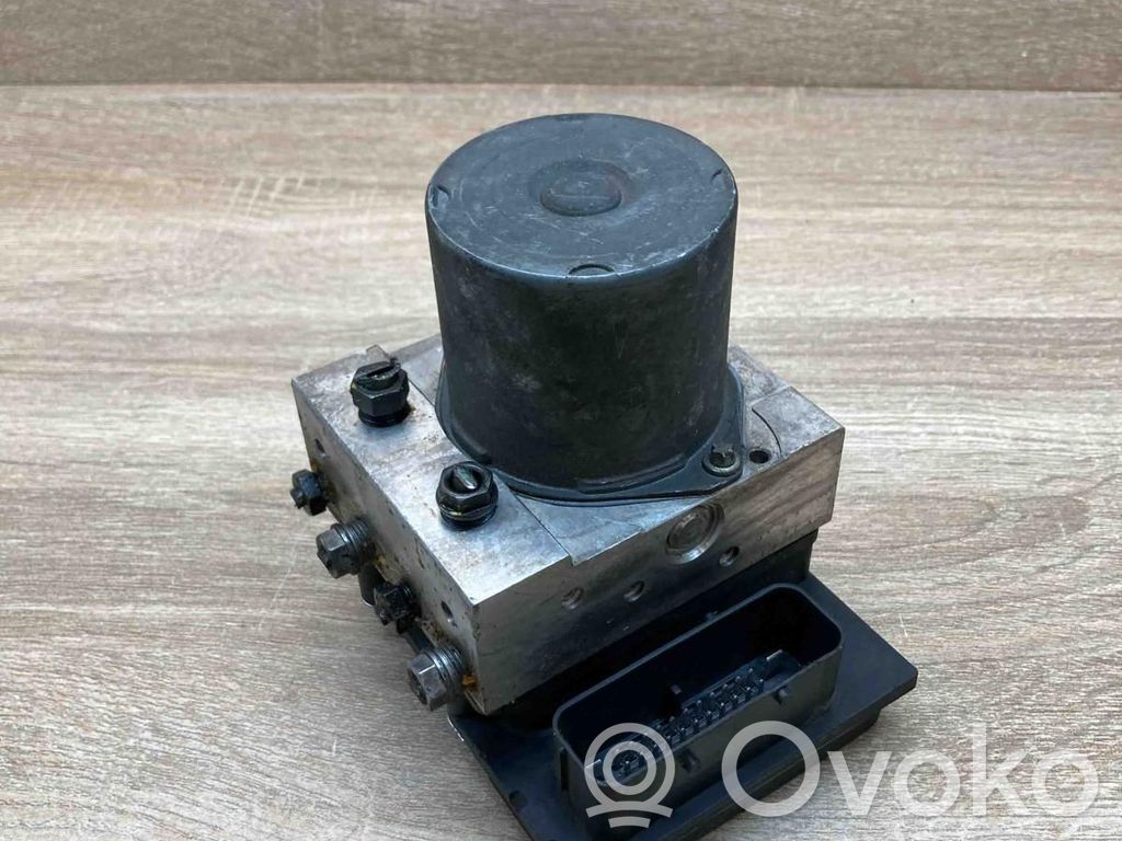BMW 5 E60 E61 ABS Pump 