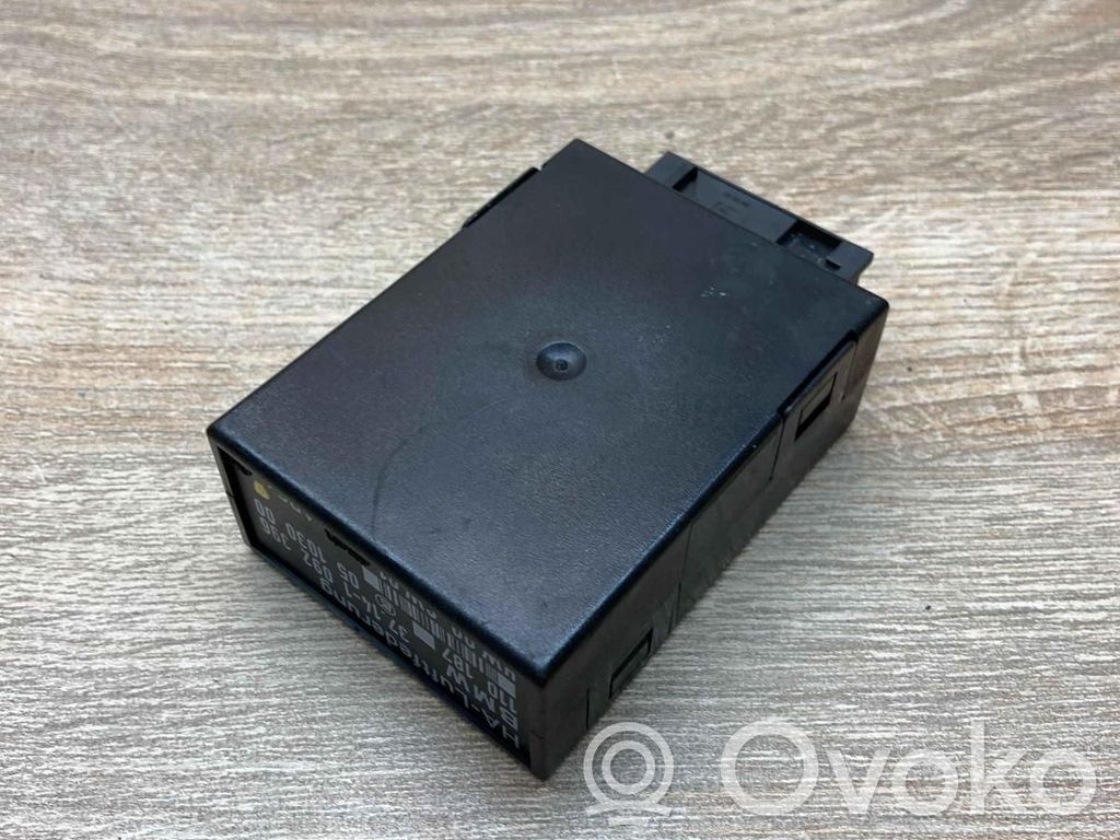 Sterownik / Moduł zawieszenia pneumatycznego   1092369,05103000