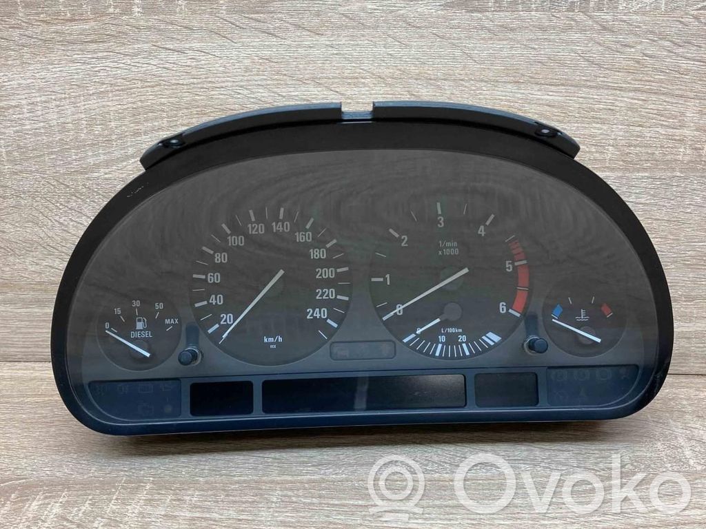 BMW 5 E39 Nopeusmittari (mittaristo) 