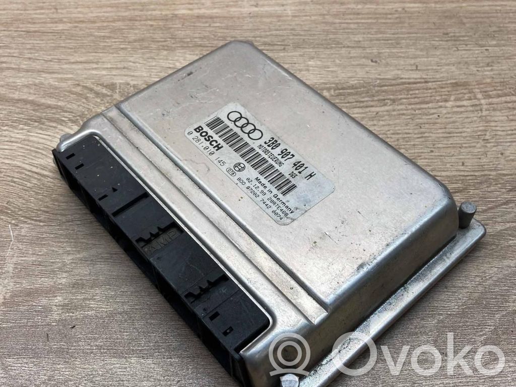 Volkswagen PASSAT B5 Engine control unit/module ECU 
