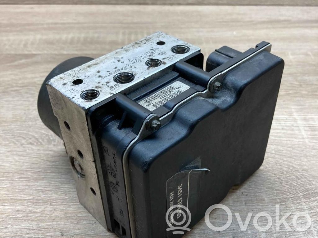 BMW 5 E60 E61 ABS Pump 