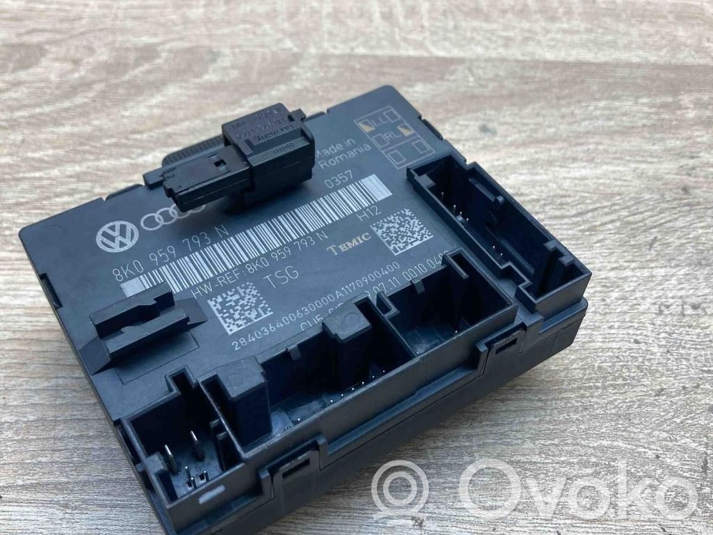 Unité de commande module de porte   8K0959793N