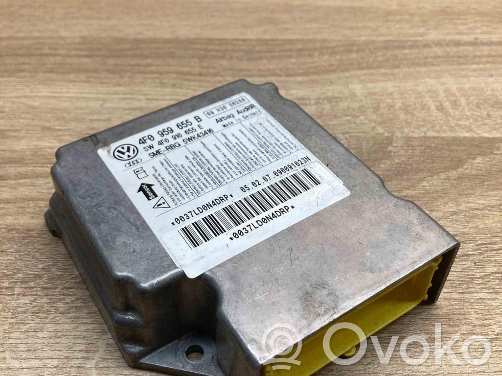 Unidad de control/módulo del Airbag   4F0959655B