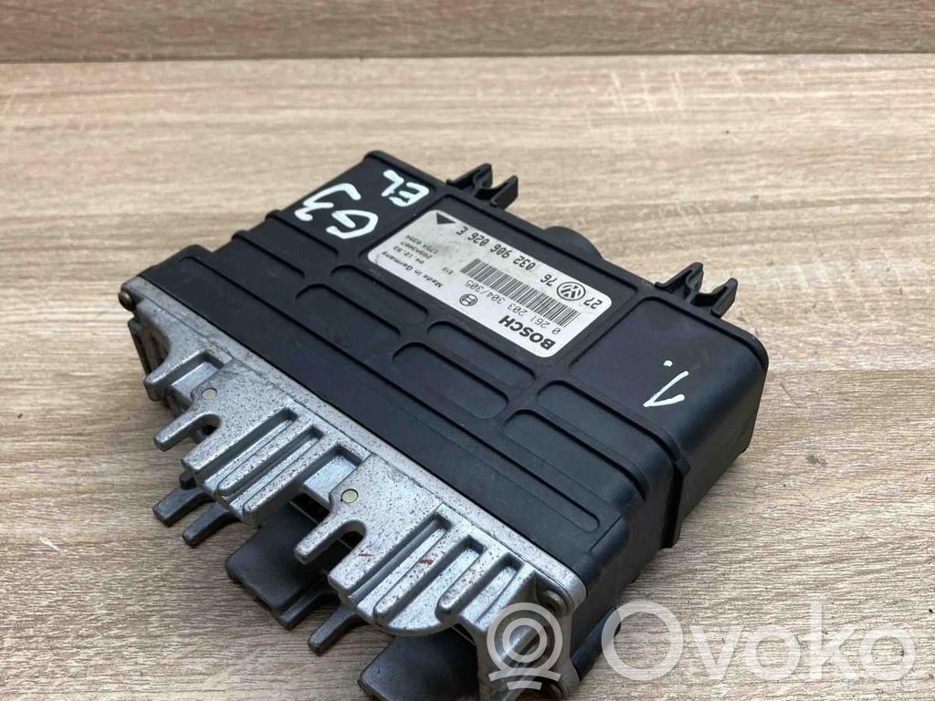 Volkswagen Golf III Unitate control motor/modul ECU 