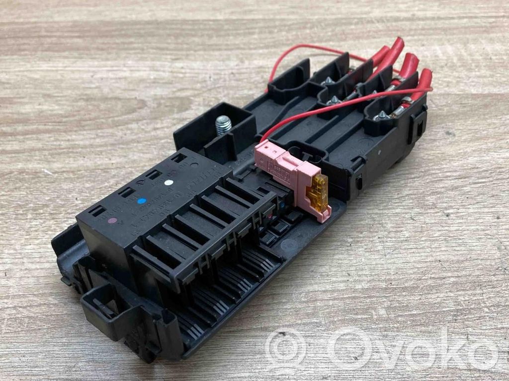 Mercedes-Benz E W211 Cableado positivo 