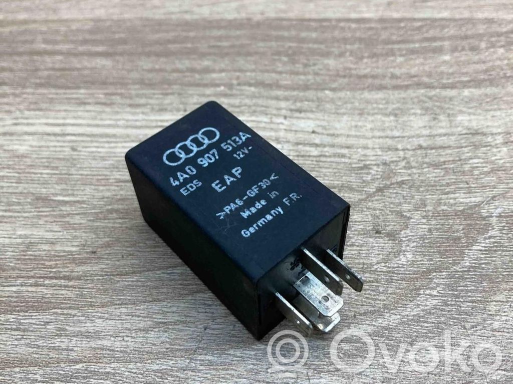 Audi 100 S4 C4 Muu rele 