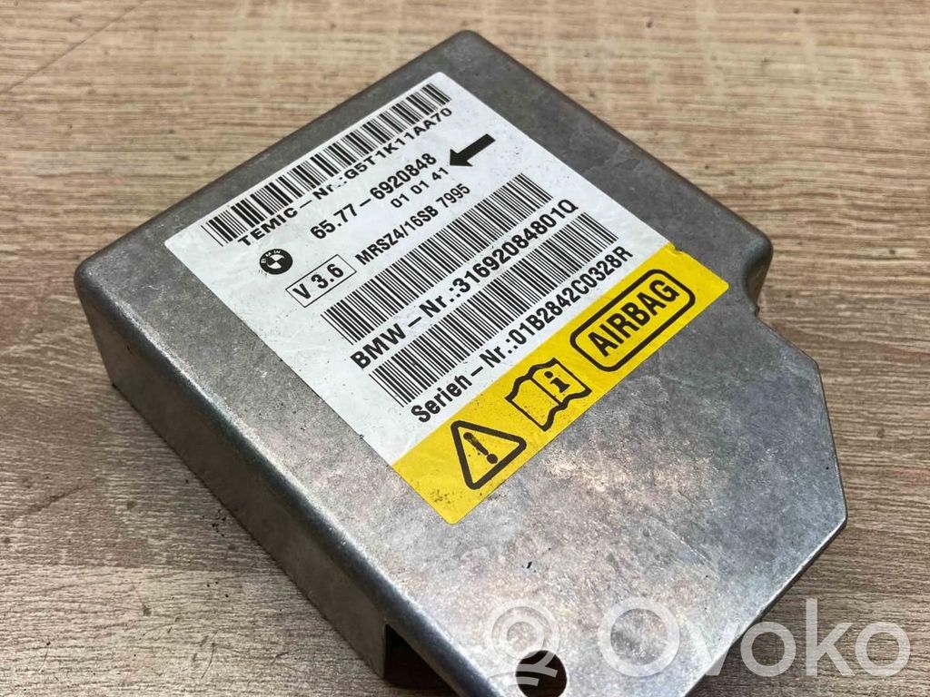 Turvatyynyn ohjainlaite/moduuli   6920848