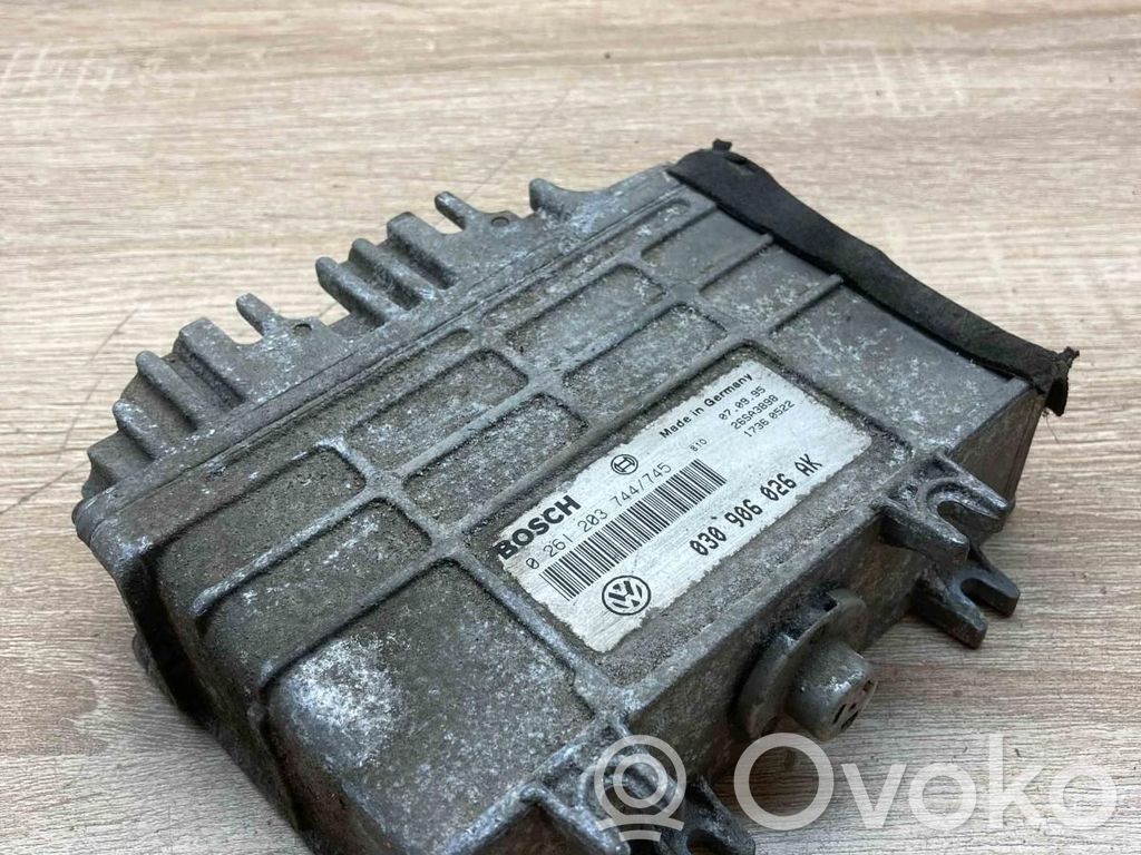 Volkswagen Polo III 6N 6N2 6NF Блок управления двигателем ECU 