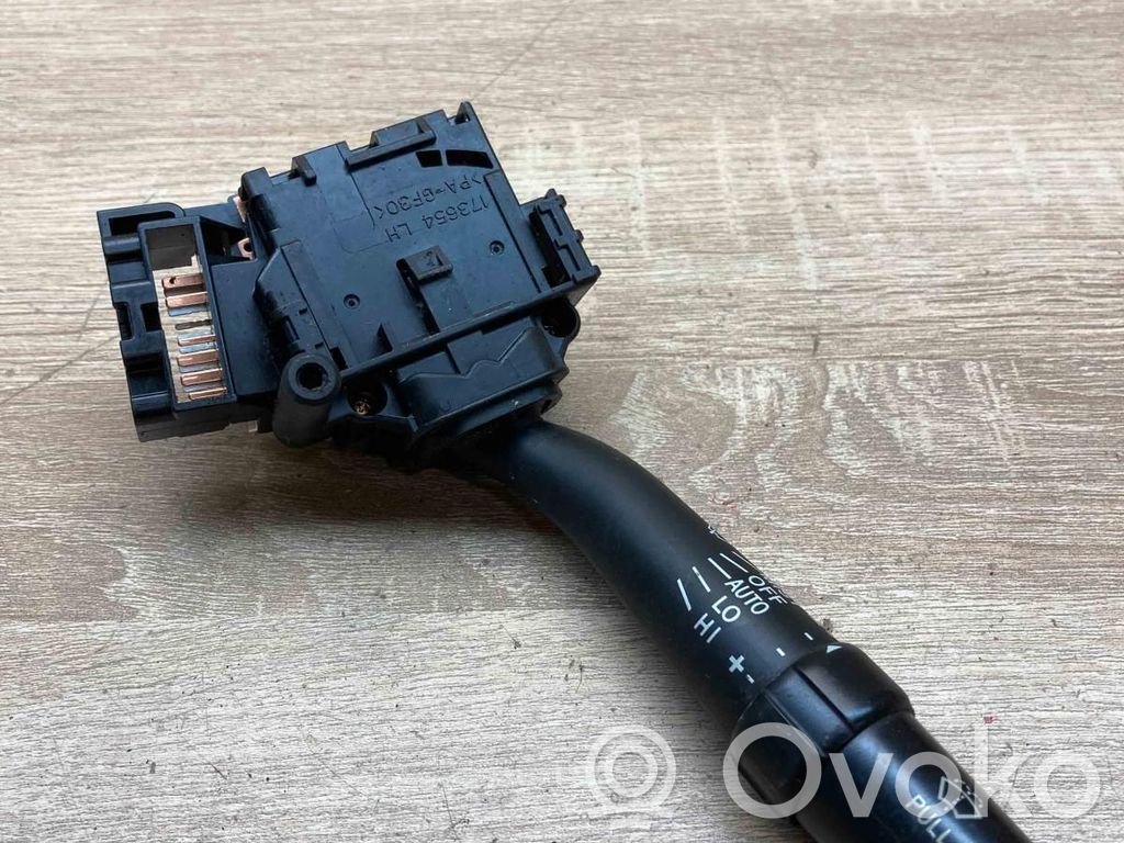 Toyota Avensis T250 Wiper control stalk 