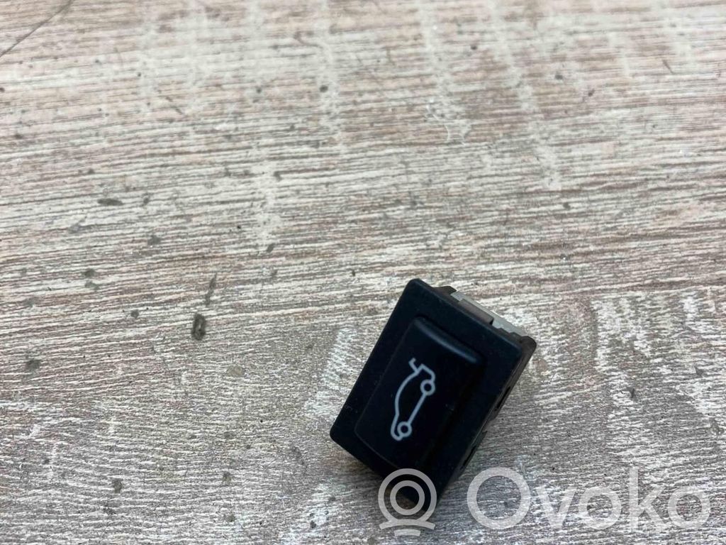 BMW 7 F01 F02 F03 F04 Buton deschidere portbagaj 